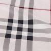 Khăn choàng lụa họa tiết Burberry (3)